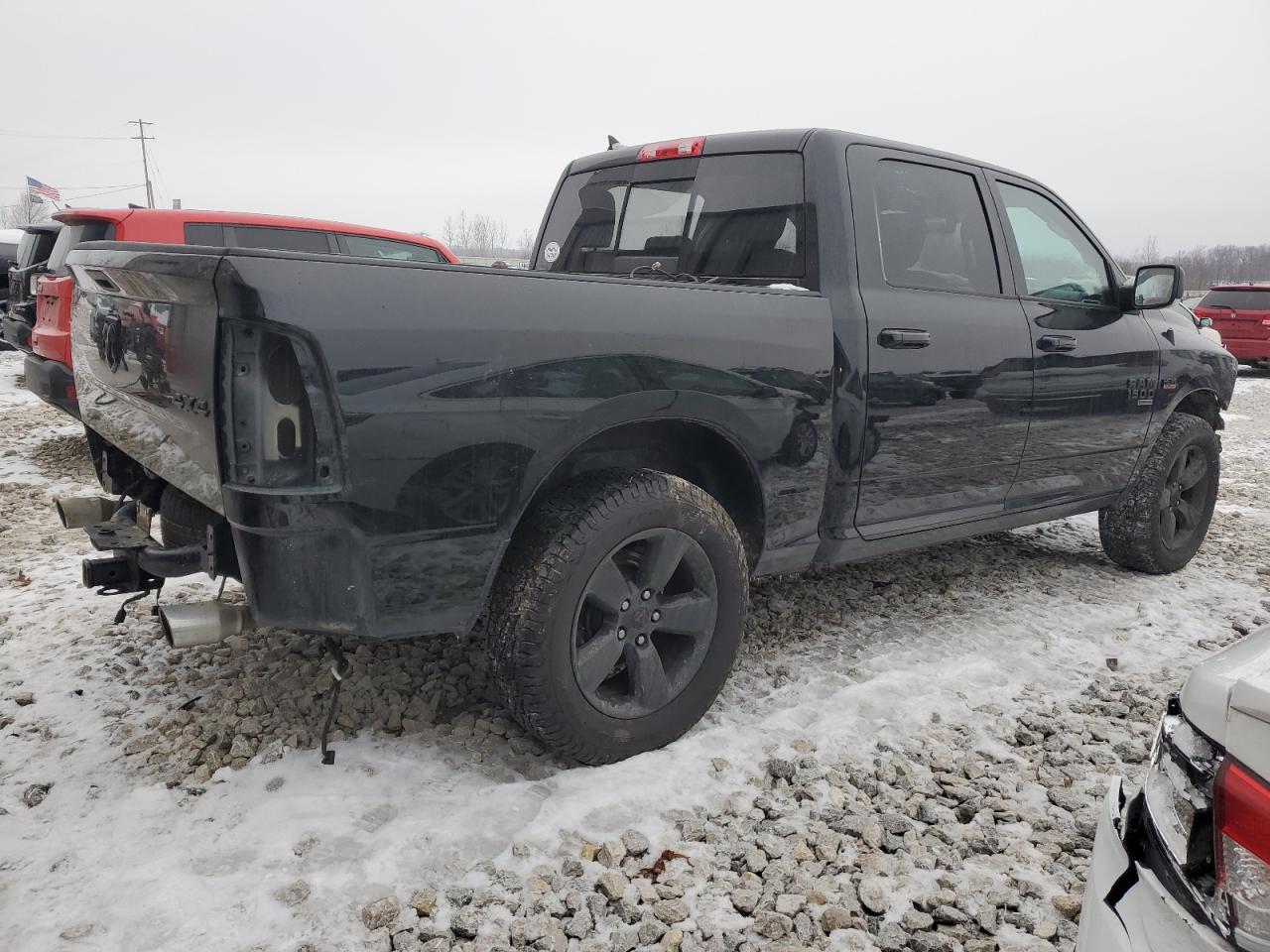 2019 RAM 1500 VIN 1C6RR7LT8KS580219 Copart auction photo, front end / stripped damage thumbnail 3