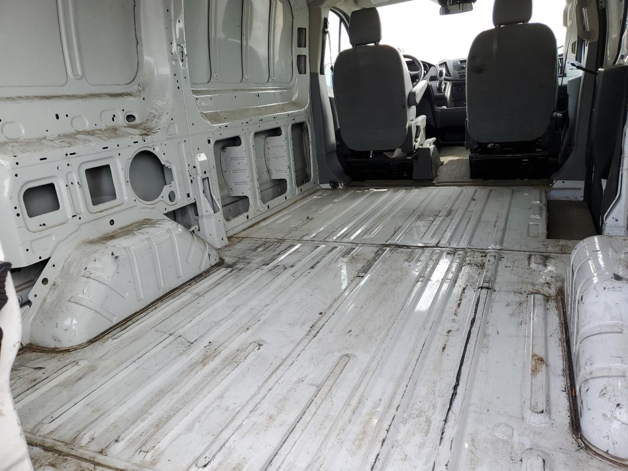 2017 Ford Transit VIN 1FTYR1ZM0HKA75303 Copart auction photo, side damage thumbnail 11