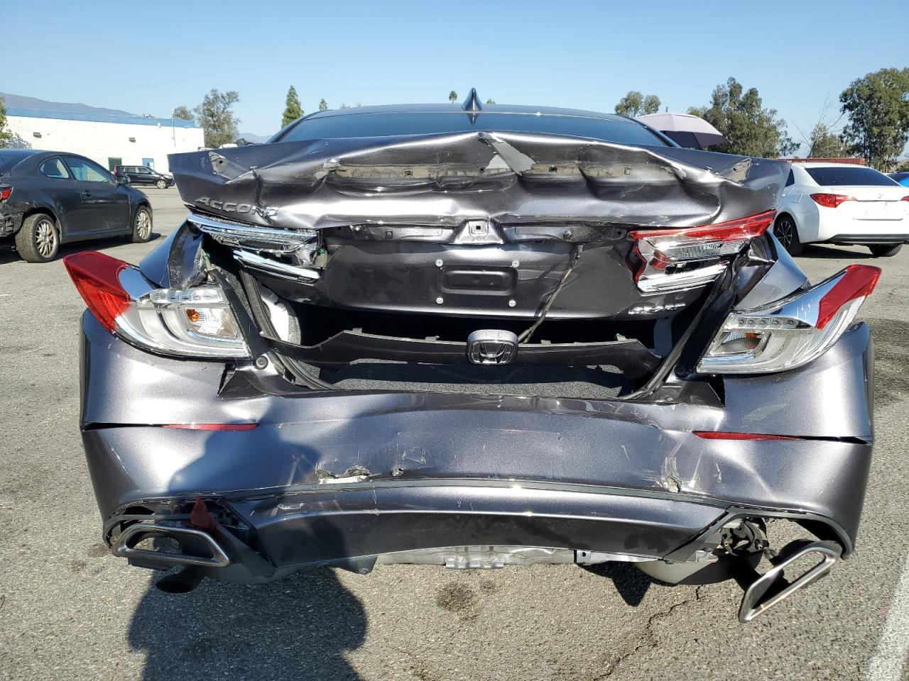 2019 Honda Accord VIN 1HGCV1F3XKA135832 Copart auction photo, rear end damage thumbnail 6