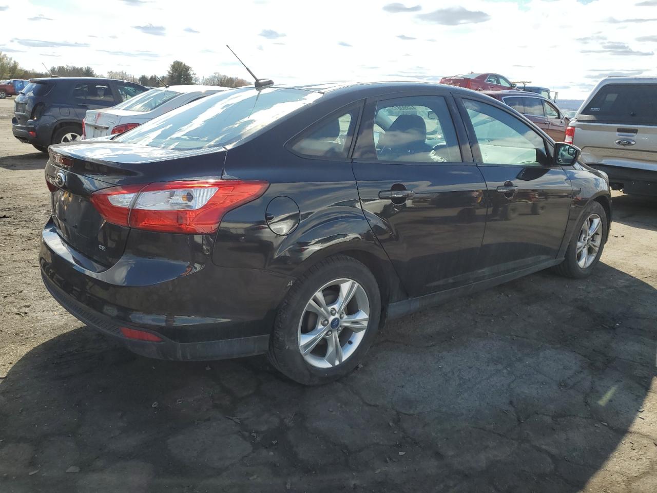 2013 Ford Focus VIN 1FADP3F21DL359066 Copart auction photo, rear end / side damage thumbnail 3