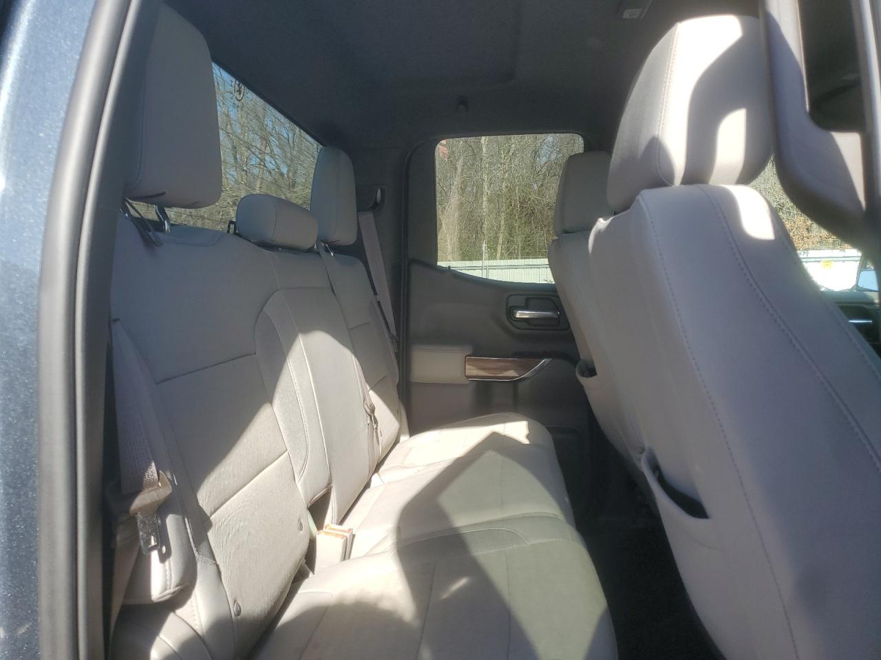 2019 Chevrolet Silverado VIN 1GCRYEEDXKZ177954 Copart auction photo, front end / minor dent/scratches damage thumbnail 10