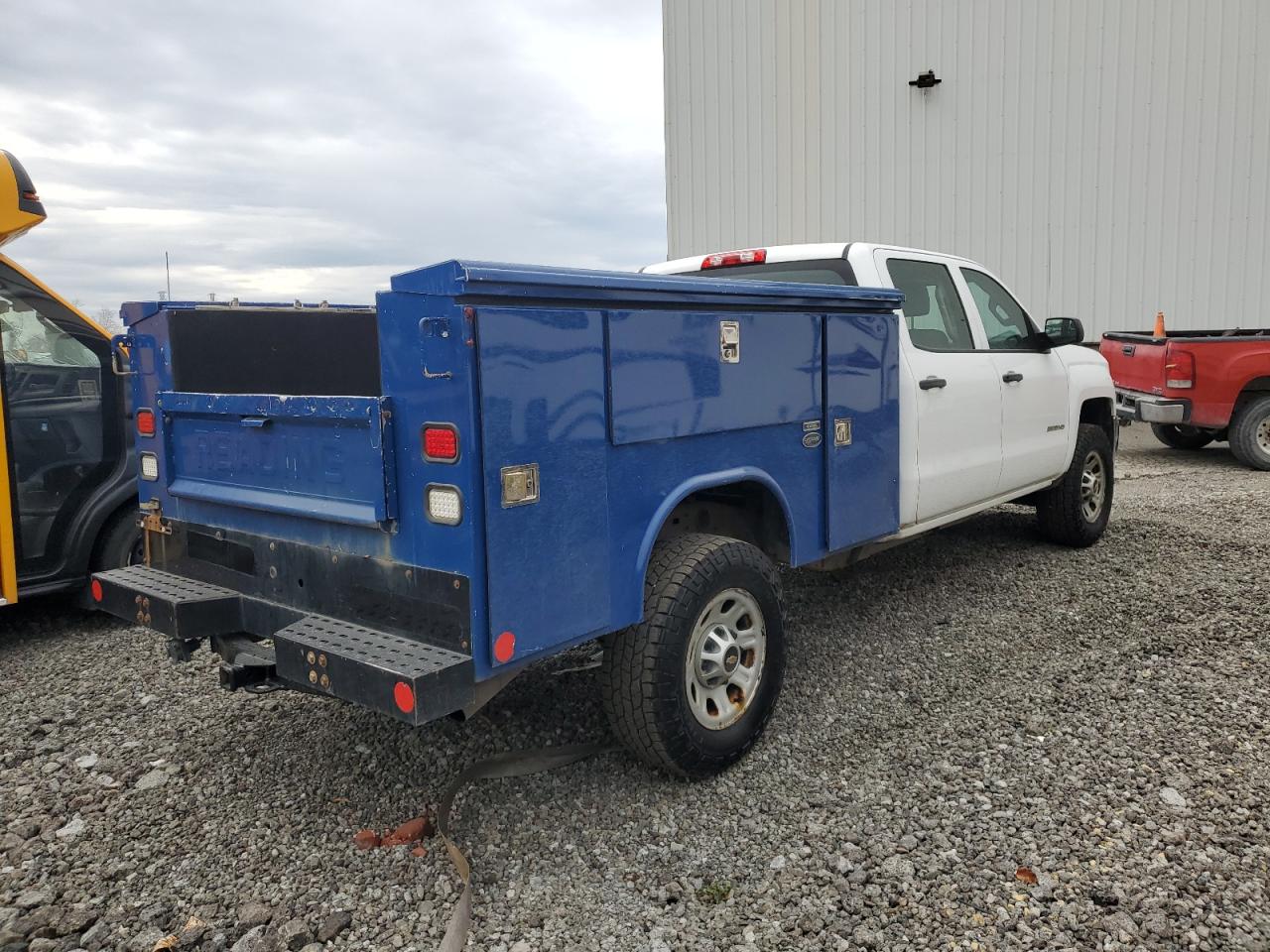 2015 Chevrolet Silverado VIN 1GC1KUEG3FF571323 Copart auction photo, normal wear damage thumbnail 3