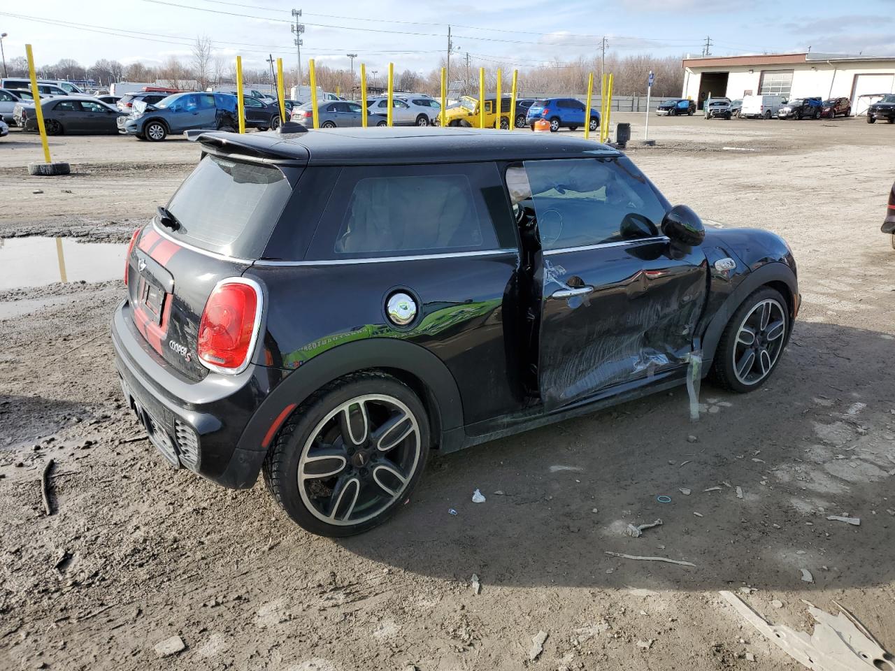 2018 MINI Cooper VIN WMWXP7C55J2A48111 Copart auction photo, side / minor dent/scratches damage thumbnail 3
