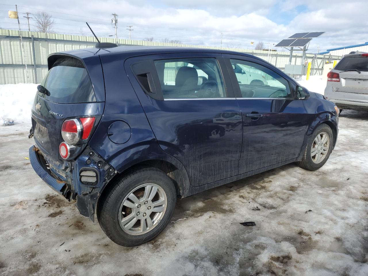 2016 Chevrolet Sonic VIN 1G1JC6SG7G4106370 Copart auction photo, all over damage thumbnail 3