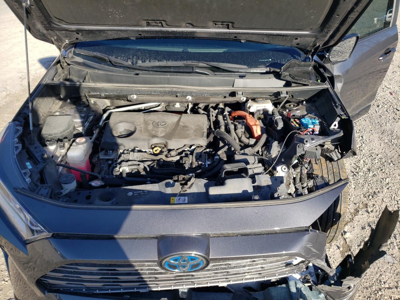 2021 Toyota RAV 4 VIN 2T3E6RFV8MW027802 Copart auction photo, front end / side damage thumbnail 12