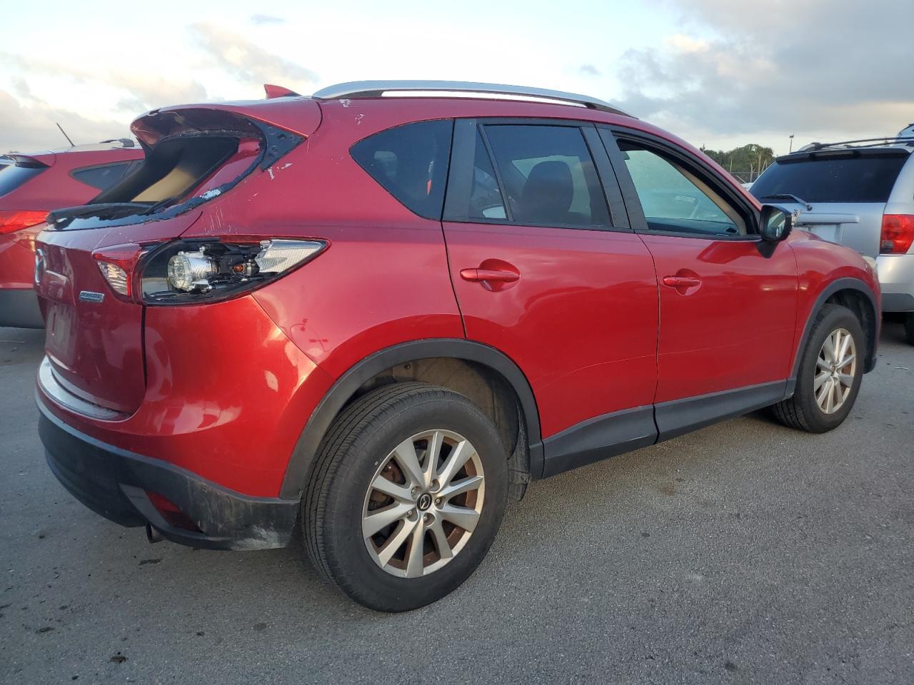 2016 Mazda CX-5 VIN JM3KE2CY7G0646581 Copart auction photo, rear end damage thumbnail 3