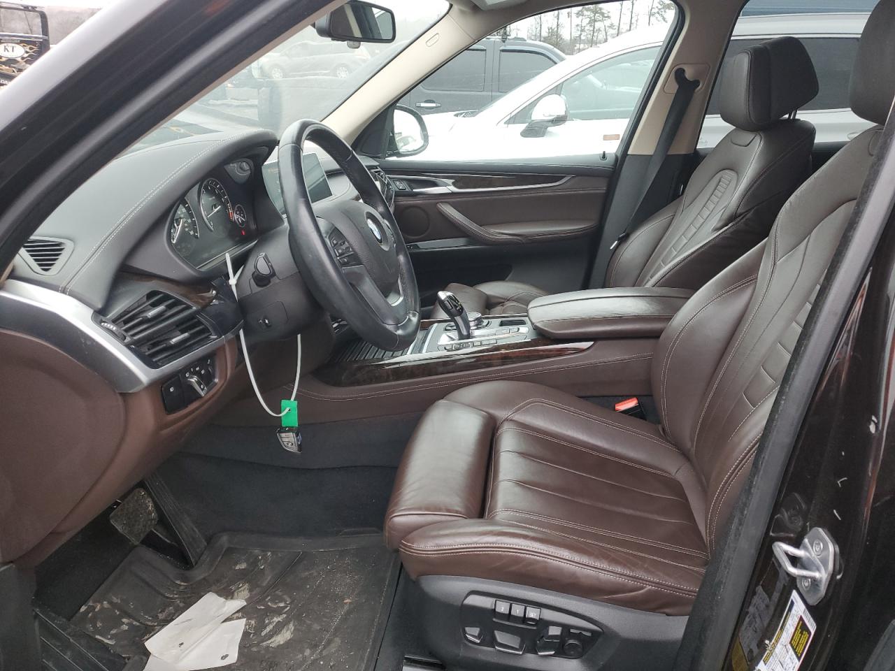 2016 BMW X5 VIN 5UXKR0C54G0P19735 Copart auction photo, minor dent/scratches damage thumbnail 7