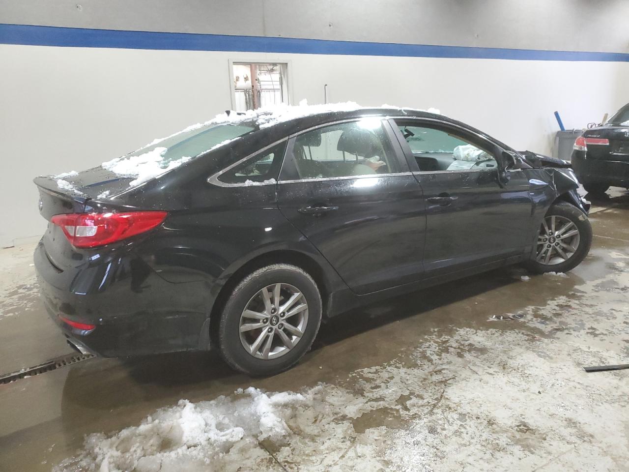 2015 Hyundai Sonata VIN 5NPE24AF2FH158586 Copart auction photo, front end / undercarriage damage thumbnail 3