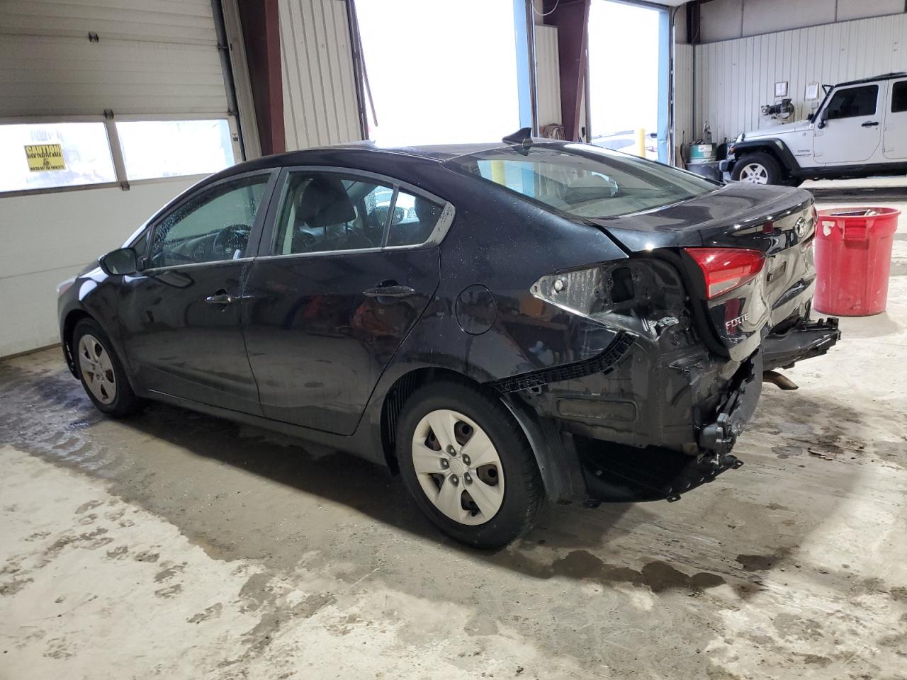 2017 KIA Forte VIN 3KPFL4A71HE098396 Copart auction photo, rear end / minor dent/scratches damage thumbnail 2