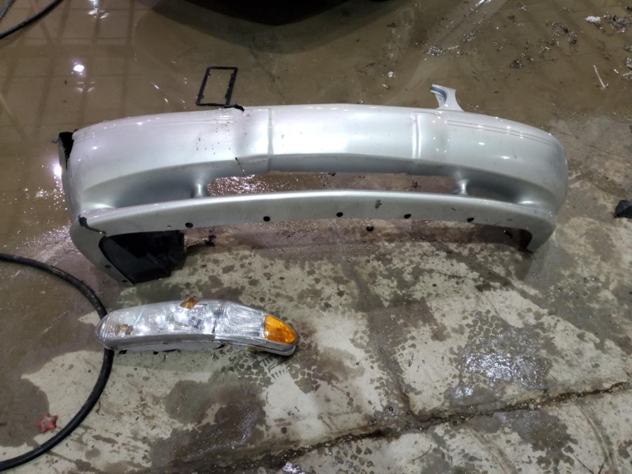 2004 Buick Century VIN 2G4WS52J841261020 Copart auction photo, front end damage thumbnail 12