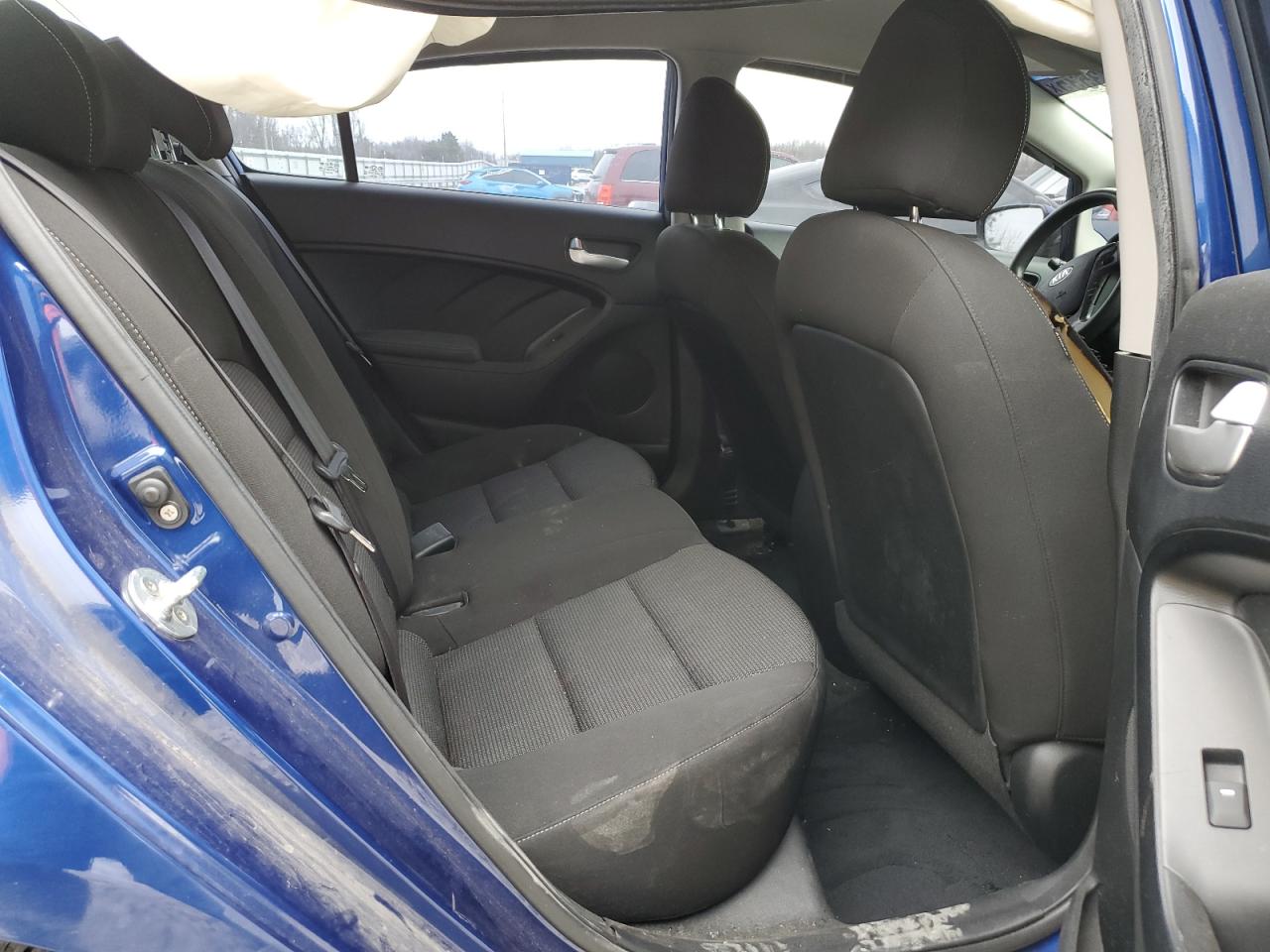 2017 KIA Forte VIN 3KPFK4A77HE045768 Copart auction photo, rear end / side damage thumbnail 10