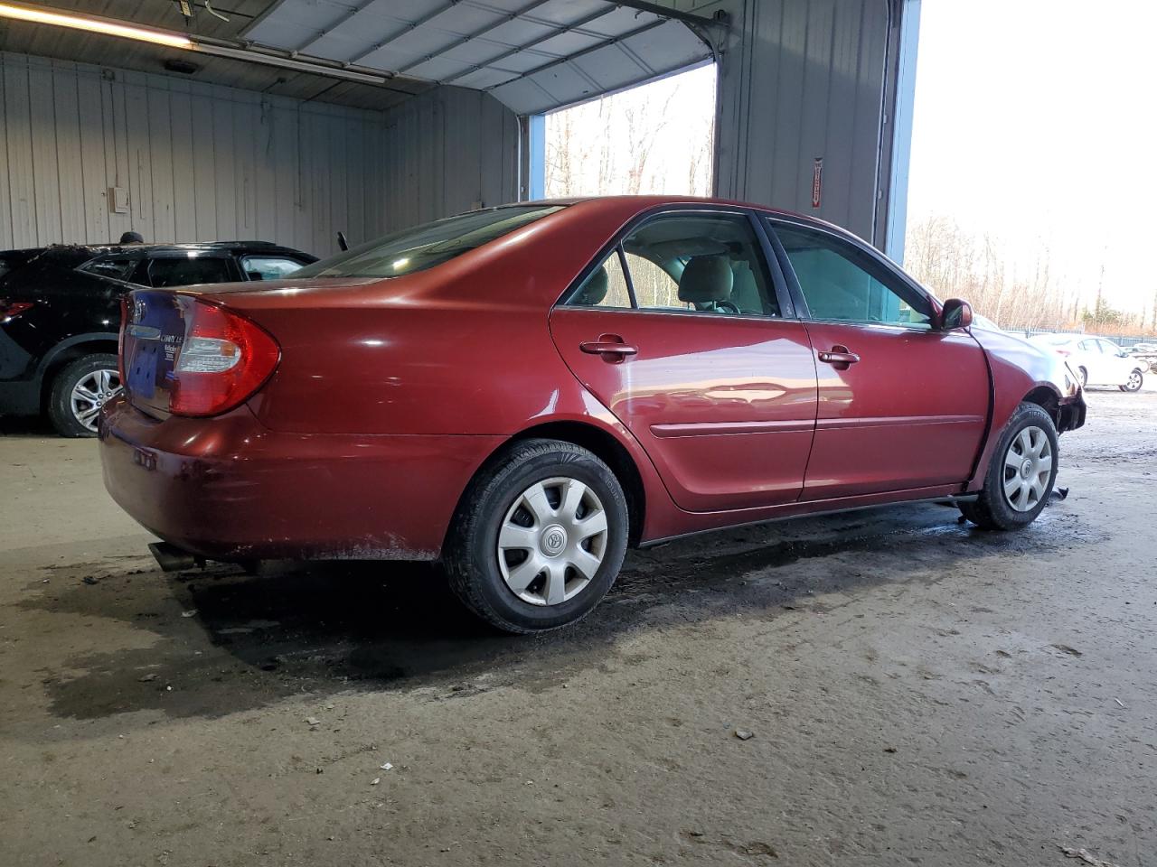 2003 Toyota Camry VIN 4T1BE32K43U215075 Copart auction photo, front end / minor dent/scratches damage thumbnail 3