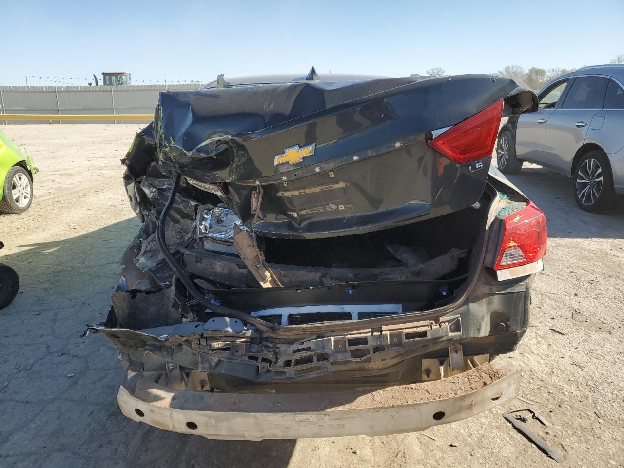 2015 Chevrolet Impala VIN 2G11Z5SL2F9144834 Copart auction photo, rear end / side damage thumbnail 6