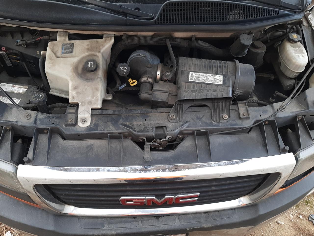 2008 GMC Savana VIN 1GDHG31K281146806 Copart auction photo, rear end damage thumbnail 11