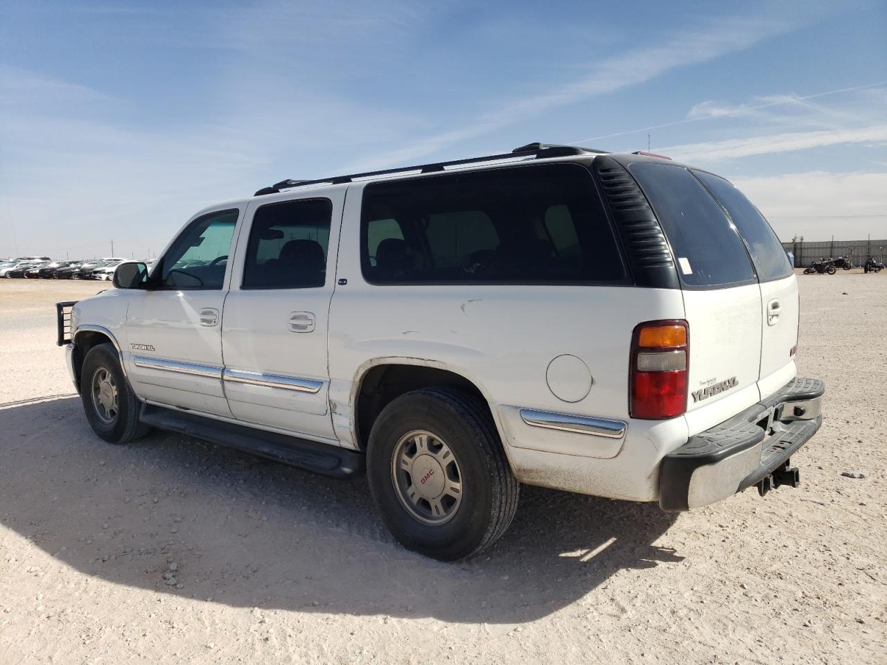 2002 GMC Yukon VIN 1GKEC16ZX2J182381 Copart auction photo, mechanical damage thumbnail 2
