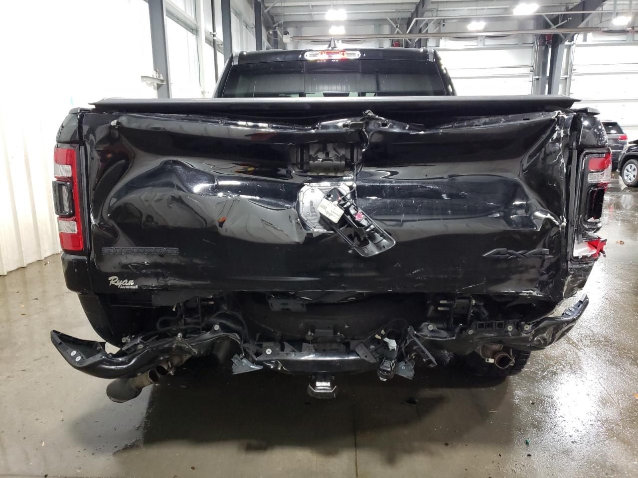 2020 RAM 1500 VIN 1C6SRFFT7LN395165 Copart auction photo, front end / rear end damage thumbnail 6