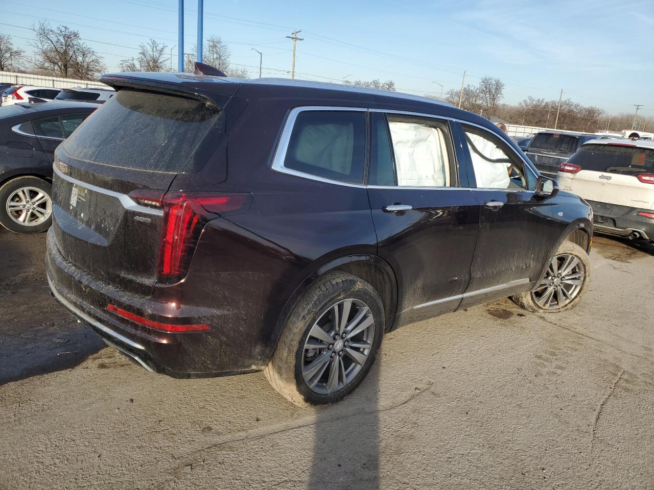 2020 Cadillac XT6 VIN 1GYKPDRS9LZ123774 Copart auction photo, front end / side damage thumbnail 3