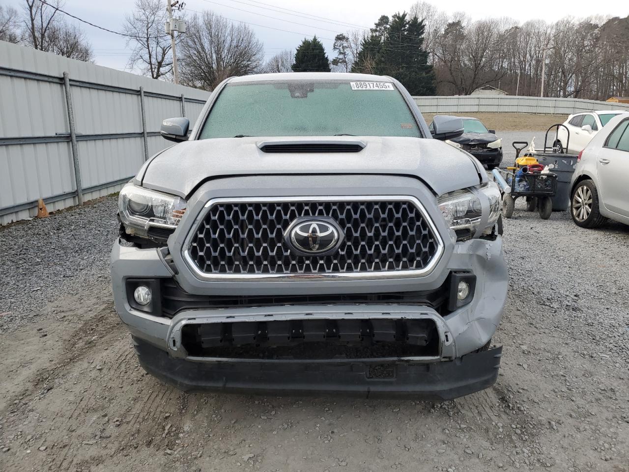 2019 Toyota Tacoma VIN 3TMCZ5AN7KM251706 Copart auction photo, rear end / front end damage thumbnail 5