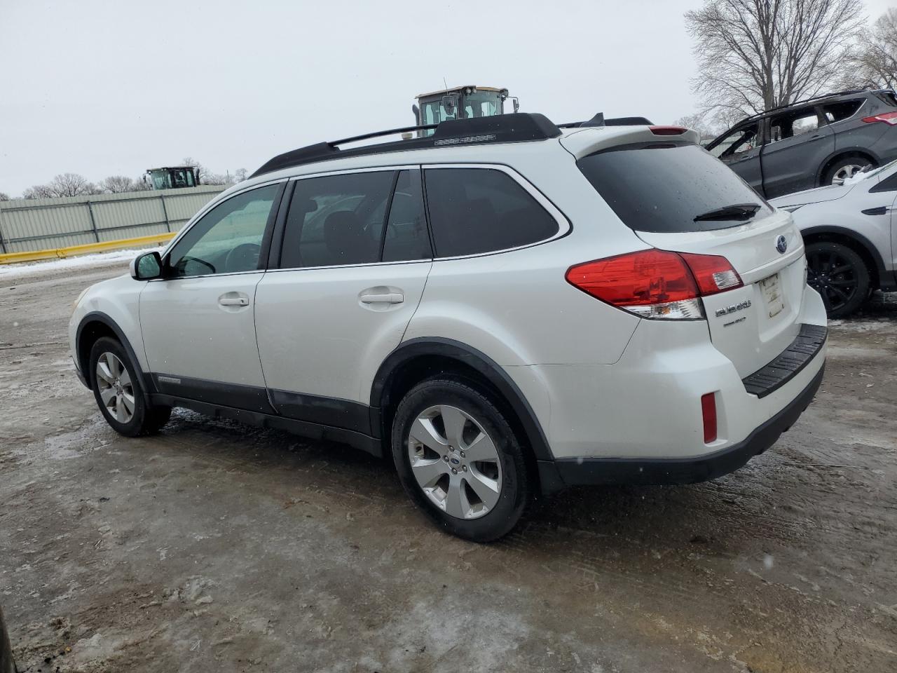 2011 Subaru Outback VIN 4S4BRBKCXB3440628 Copart auction photo, burn - interior damage thumbnail 2