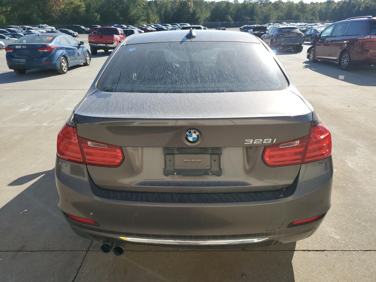 2013 BMW 3er VIN WBA3A5G58DNP19009 Copart auction photo, front end damage thumbnail 6