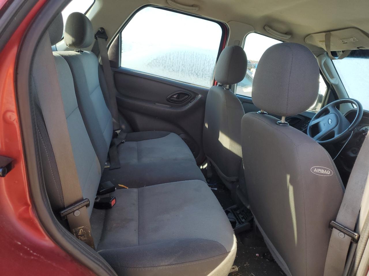 2003 Ford Escape VIN 1FMCU92193KE02731 Copart auction photo, rear end / side damage thumbnail 11