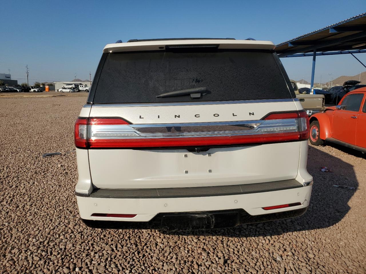 2018 Lincoln Navigator VIN 5LMJJ2TT9JEL07165 Copart auction photo, front end damage thumbnail 6