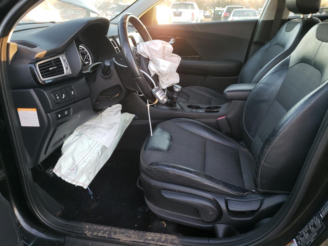 2017 KIA Niro VIN KNDCC3LC5H5049804 Copart auction photo, front end damage thumbnail 7