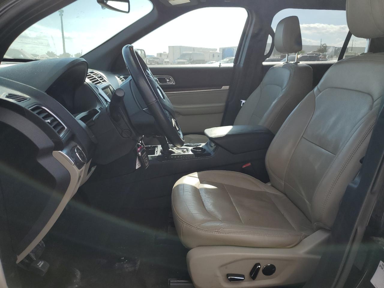 2018 Ford Explorer VIN 1FM5K7F80JGB10671 Copart auction photo, front end damage thumbnail 7