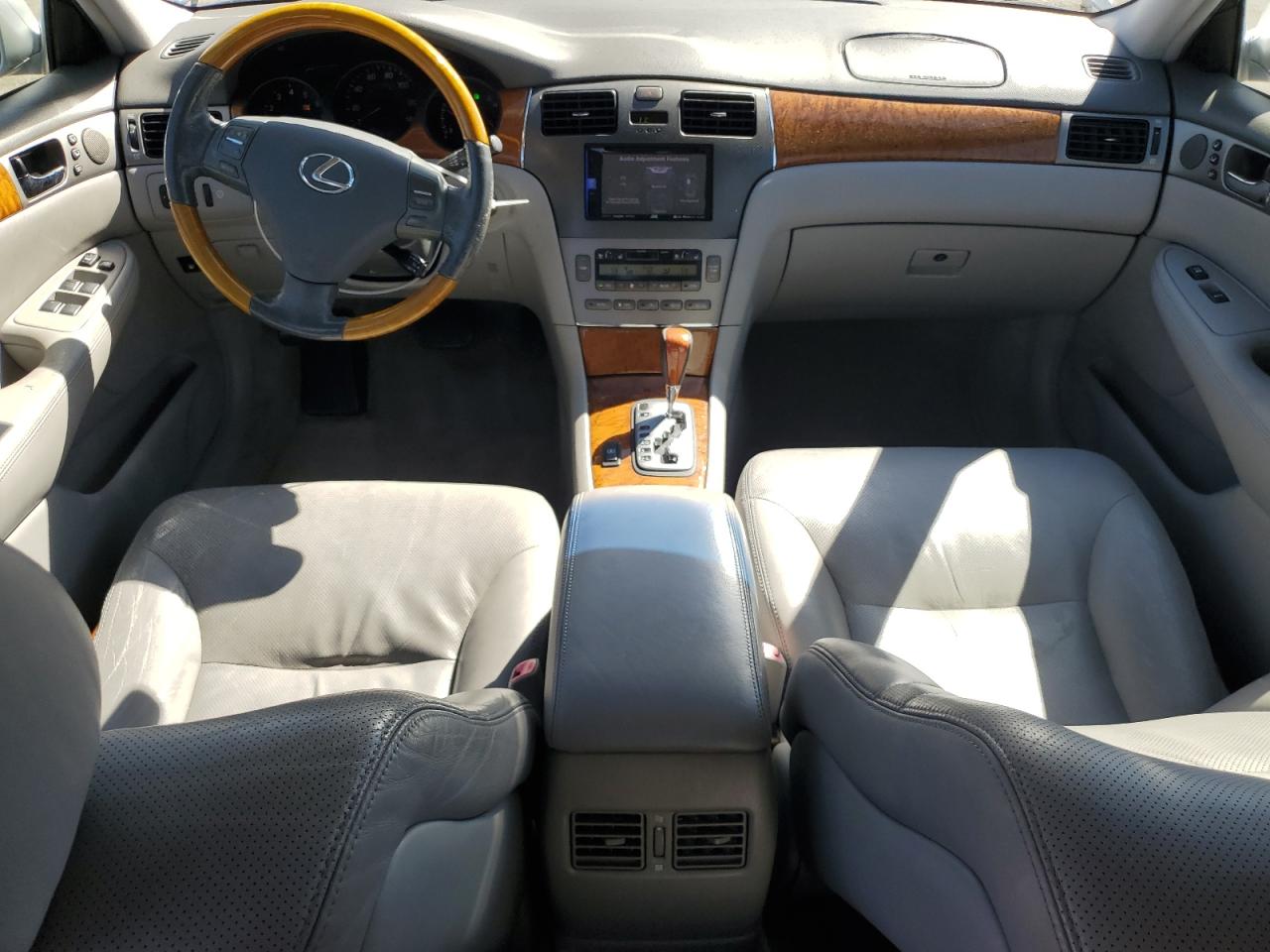 2005 Lexus ES VIN JTHBA30G355075773 Copart auction photo, front end damage thumbnail 8