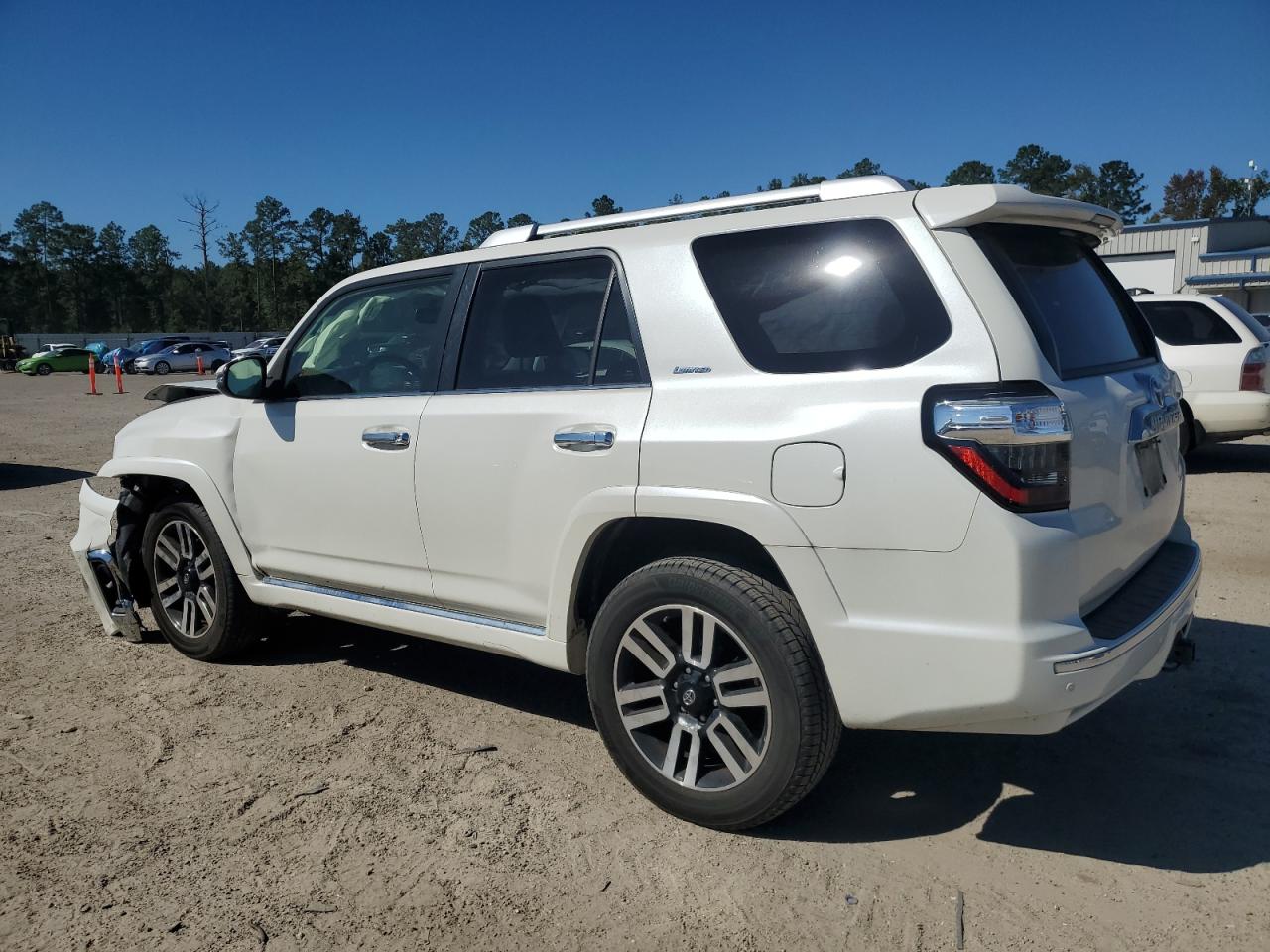 2018 Toyota 4Runner VIN JTEZU5JR7J5174010 Copart auction photo, front end damage thumbnail 2