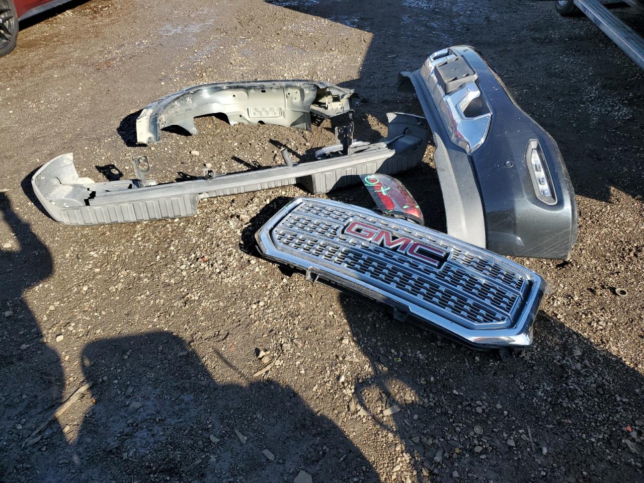 2018 GMC Sierra VIN 3GTU2PEJ1JG249376 Copart auction photo, all over damage thumbnail 14
