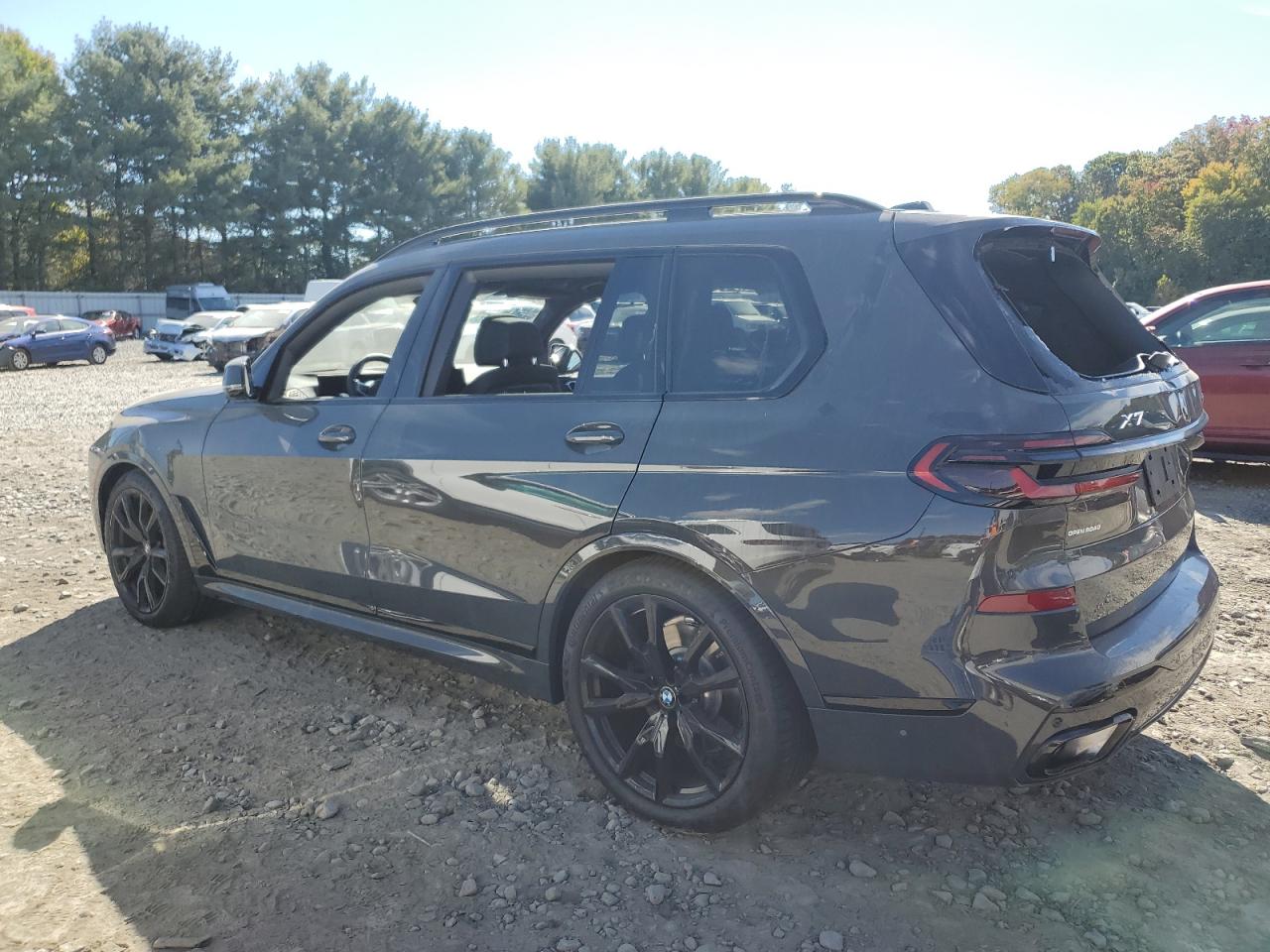2024 BMW X7 VIN 5UX23EM07R9V99980 Copart auction photo, minor dent/scratches damage thumbnail 2