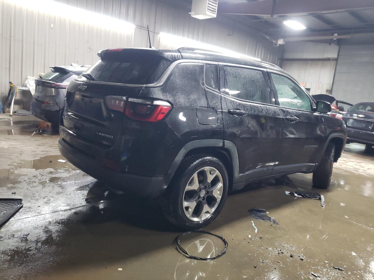 2019 Jeep Compass VIN 3C4NJDCB0KT638262 Copart auction photo, front end damage thumbnail 3