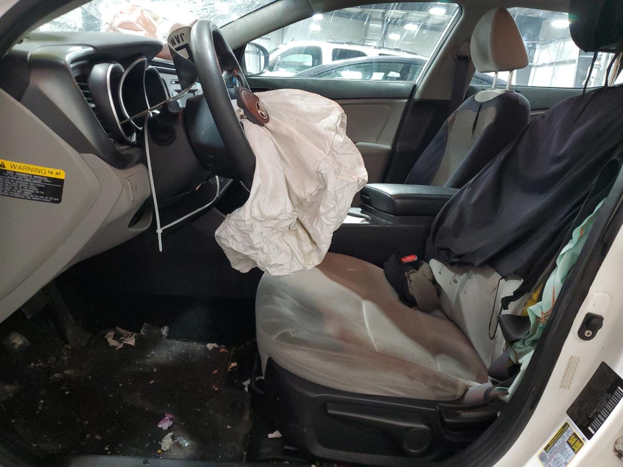 2015 KIA Optima VIN KNAGM4A70F5553634 Copart auction photo, front end / rear end damage thumbnail 7