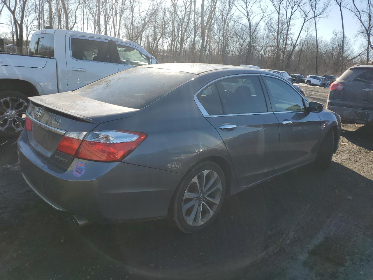 2015 Honda Accord VIN 1HGCR2F57FA091130 Copart auction photo, mechanical / front end damage thumbnail 3