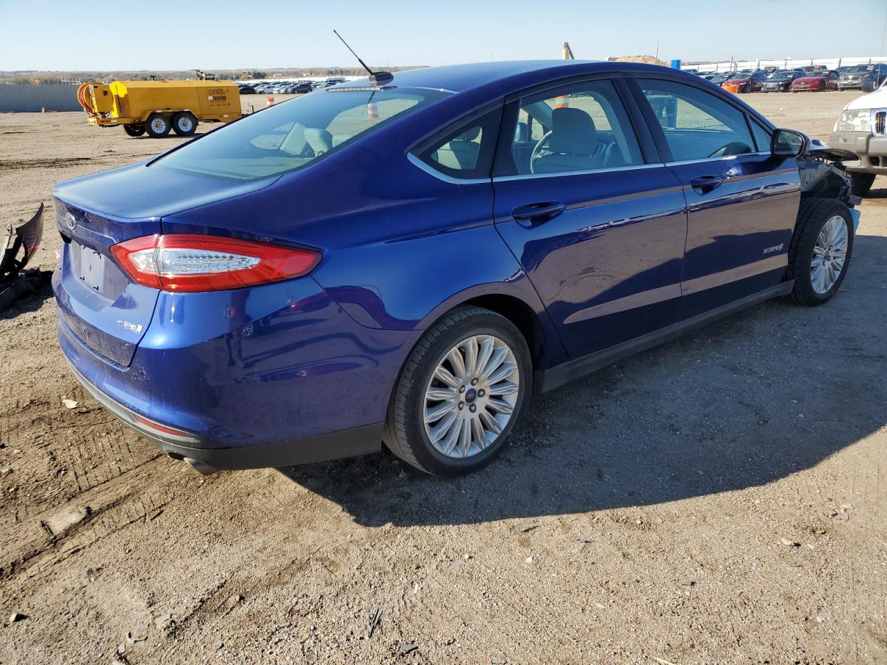 2015 Ford Fusion VIN 3FA6P0UU8FR297973 Copart auction photo, front end damage thumbnail 3