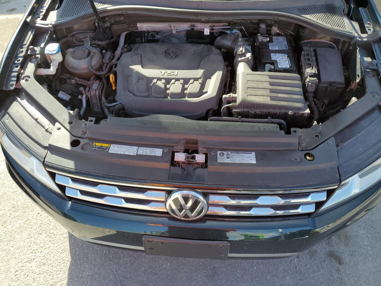 2019 Volkswagen Tiguan VIN 3VV2B7AX0KM113651 Copart auction photo, water/flood damage thumbnail 12
