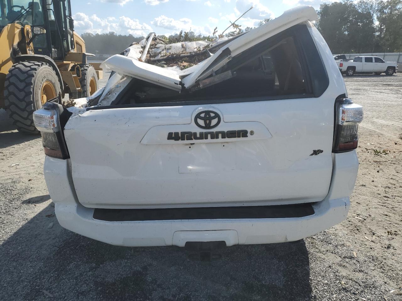 2016 Toyota 4Runner VIN JTEZU5JR3G5135343 Copart auction photo, all over damage thumbnail 6