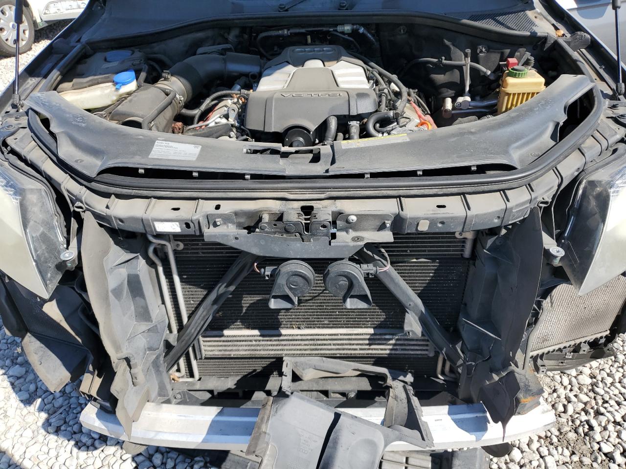 2013 Audi Q7 VIN WA1LGAFE2DD009213 Copart auction photo, front end damage thumbnail 12
