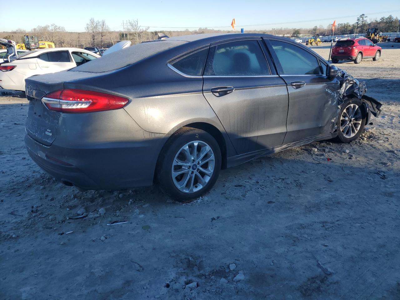 2020 Ford Fusion VIN 3FA6P0HD2LR223986 Copart auction photo, front end / side damage thumbnail 3