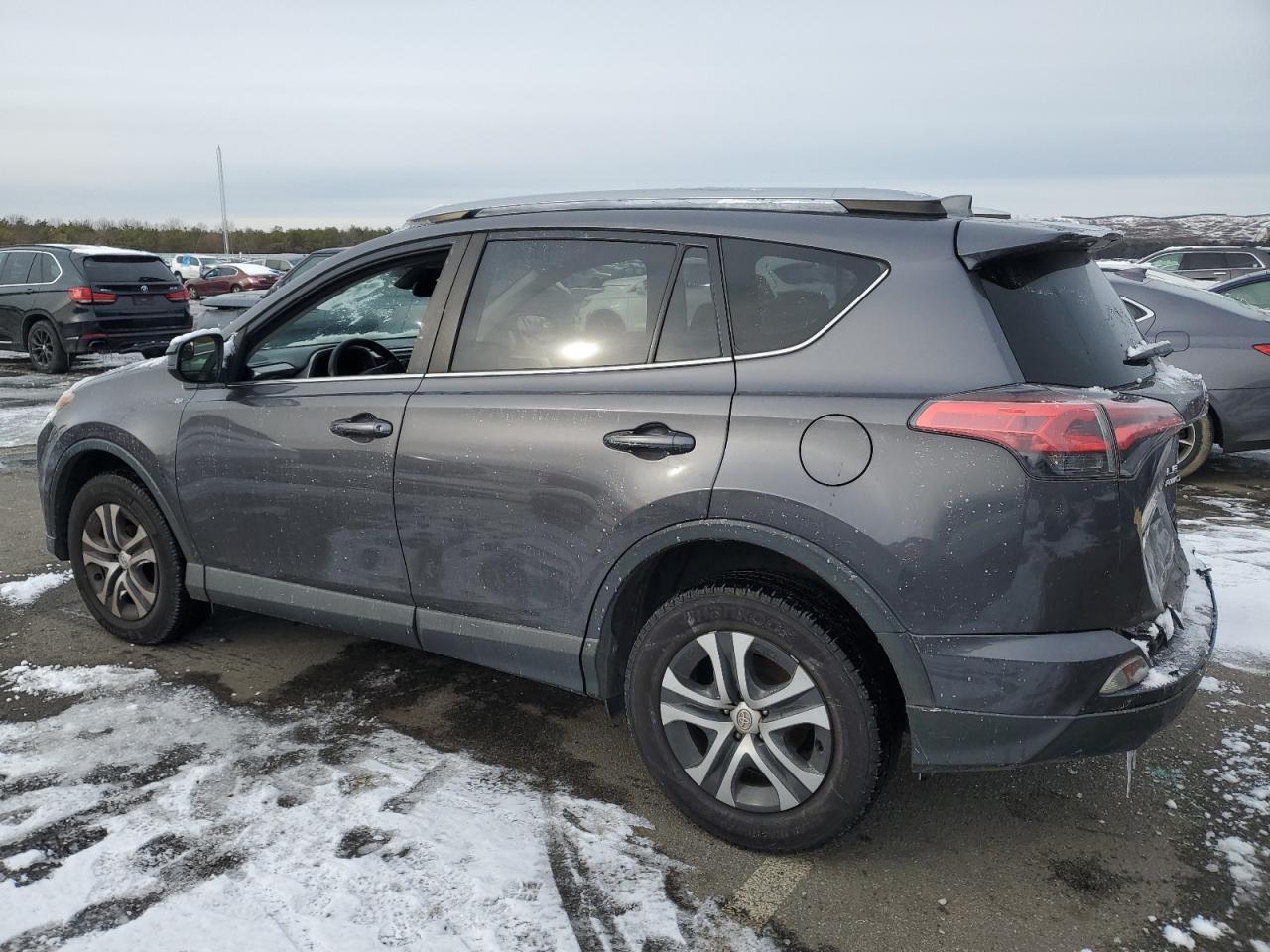 2018 Toyota RAV 4 VIN JTMBFREV2JJ739026 Copart auction photo, rear end damage thumbnail 2