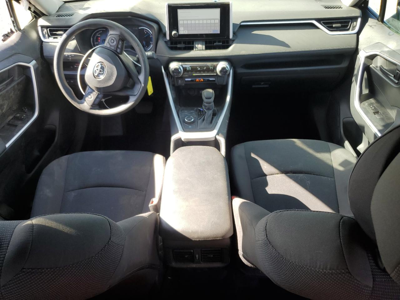 2024 Toyota RAV 4 VIN 4T3MWRFV3RU138292 Copart auction photo, all over damage thumbnail 8