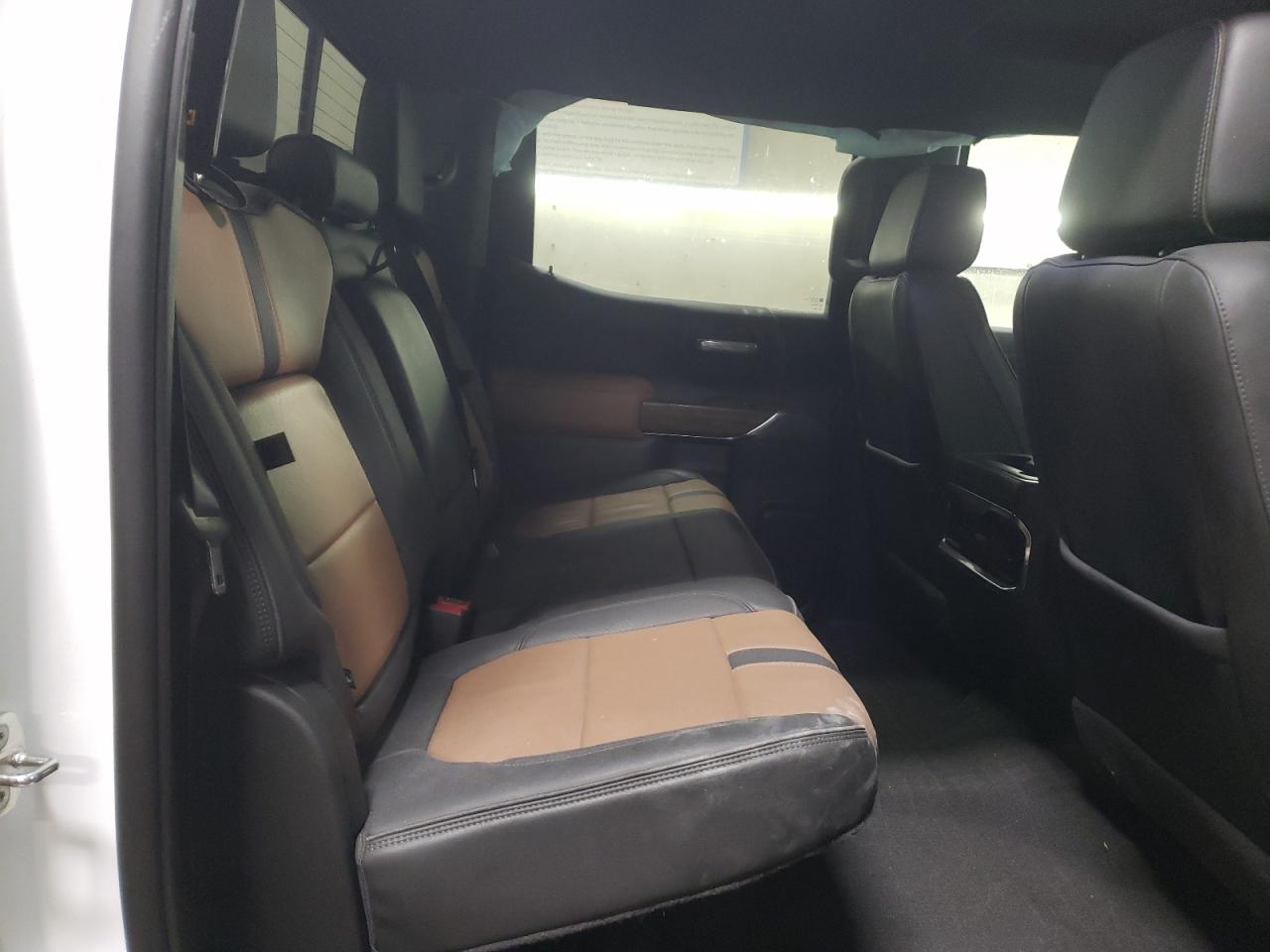 2022 Chevrolet Silverado VIN 3GCUYHED0NG201680 Copart auction photo, side / front end damage thumbnail 10