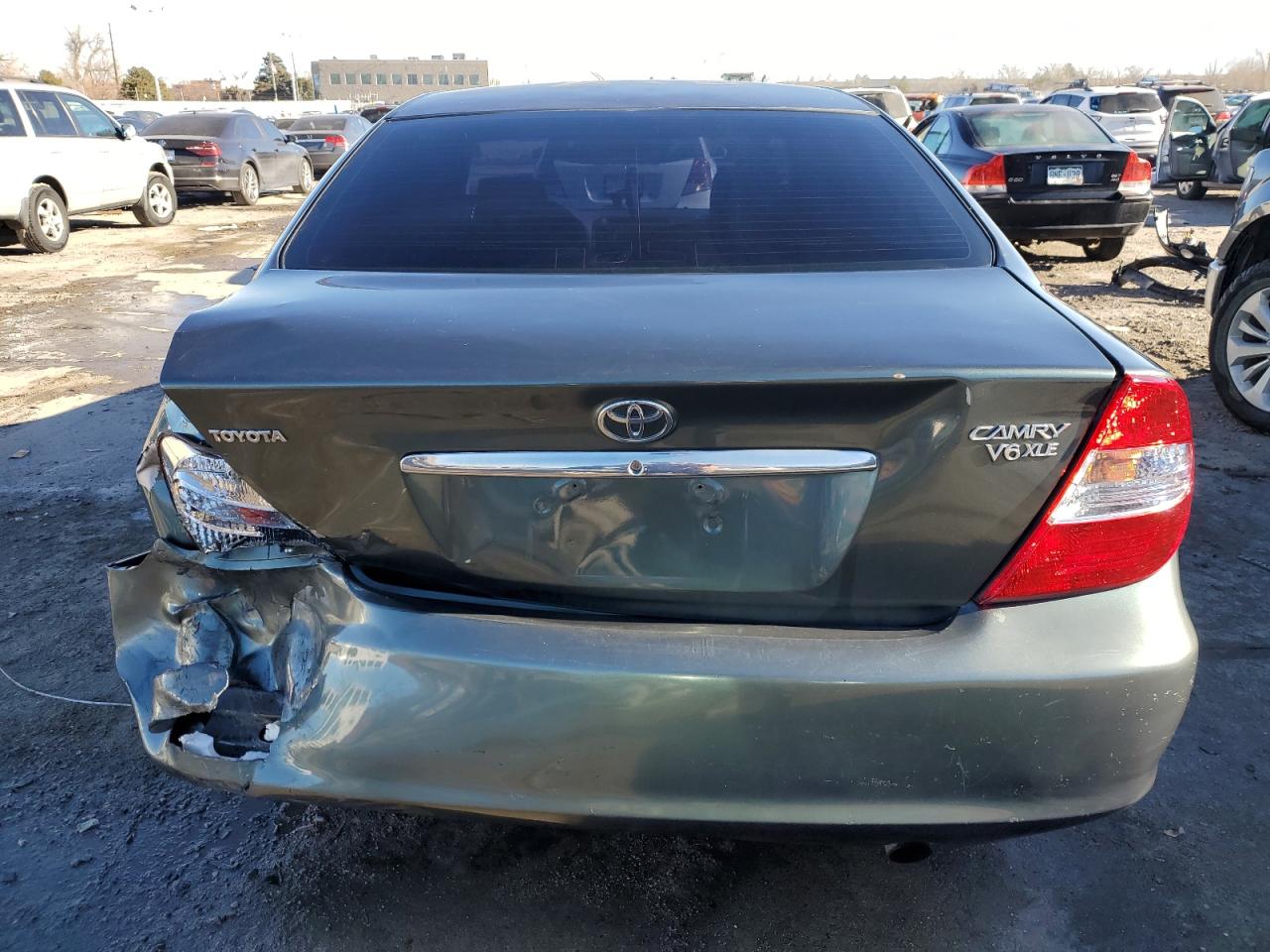 2004 Toyota Camry VIN 4T1BF32K84U077992 Copart auction photo, rear end damage thumbnail 6