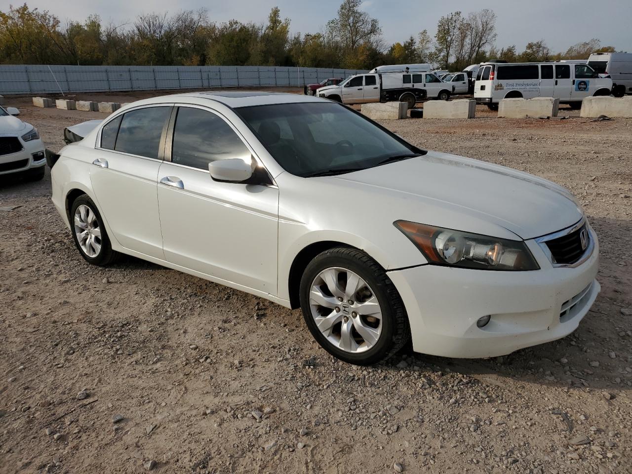 2009 Honda Accord VIN 1HGCP36869A000164 Copart auction photo, rear end / minor dent/scratches damage thumbnail 4