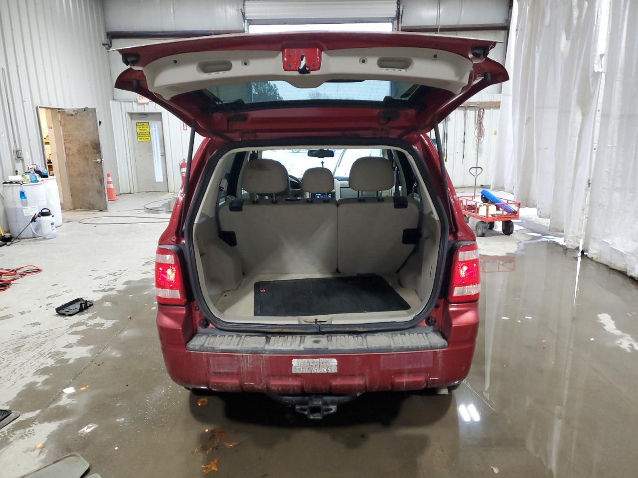 2012 Ford Escape VIN 1FMCU0D72CKA19680 Copart auction photo, front end damage thumbnail 6