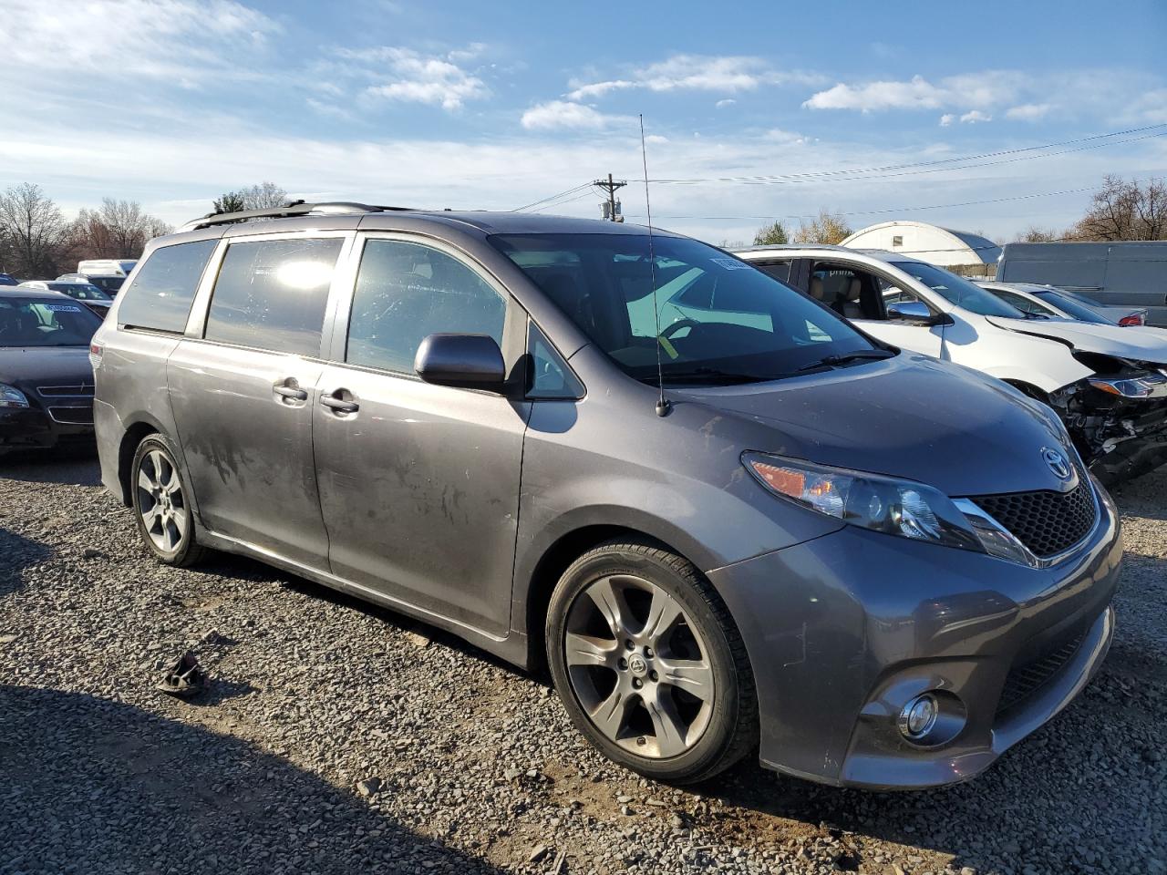 2011 Toyota Sienna VIN 5TDXK3DC4BS057073 Copart auction photo, side damage thumbnail 4