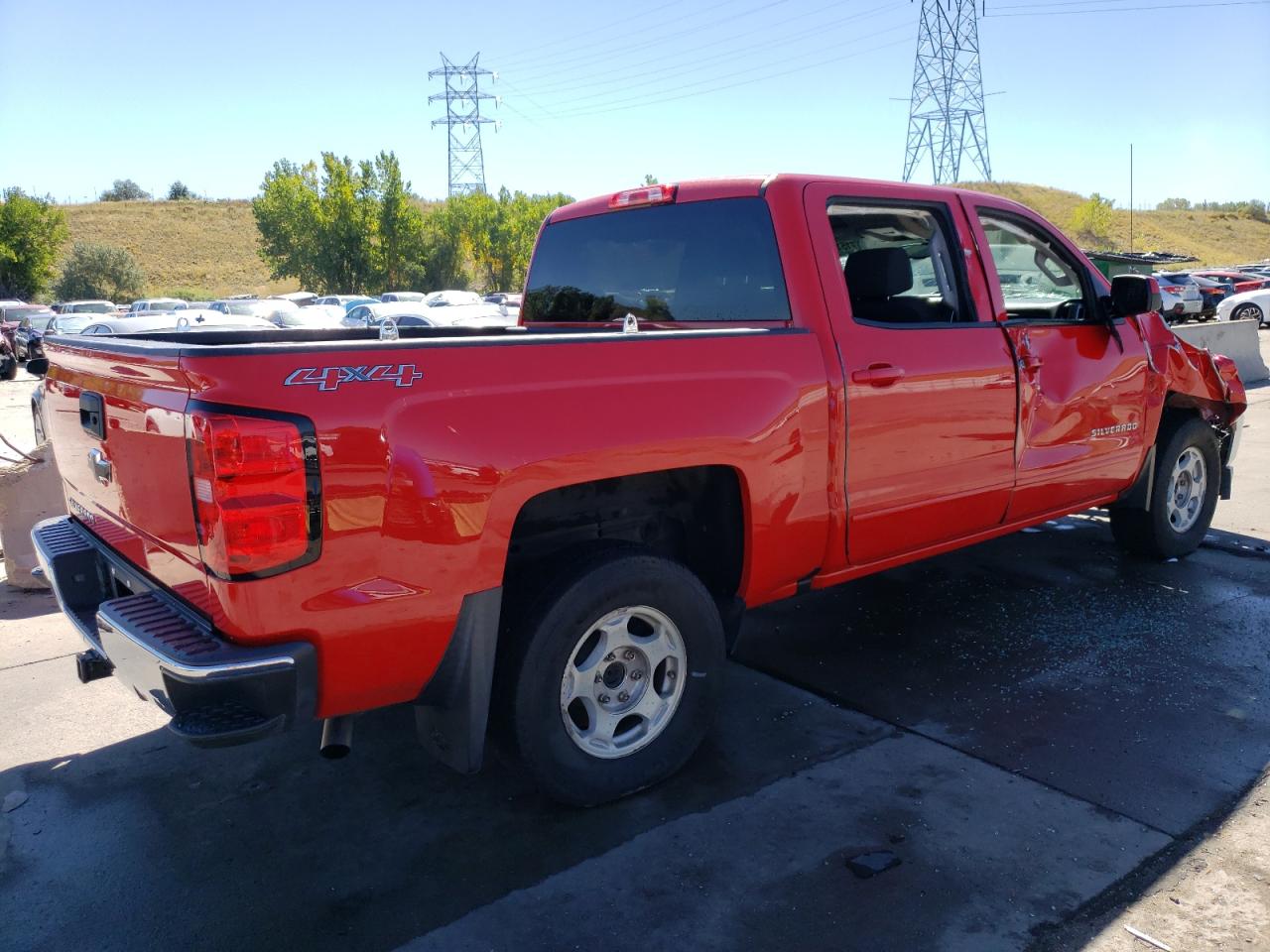 2017 Chevrolet Silverado VIN 3GCUKRECXHG382158 Copart auction photo, front end / side damage thumbnail 3