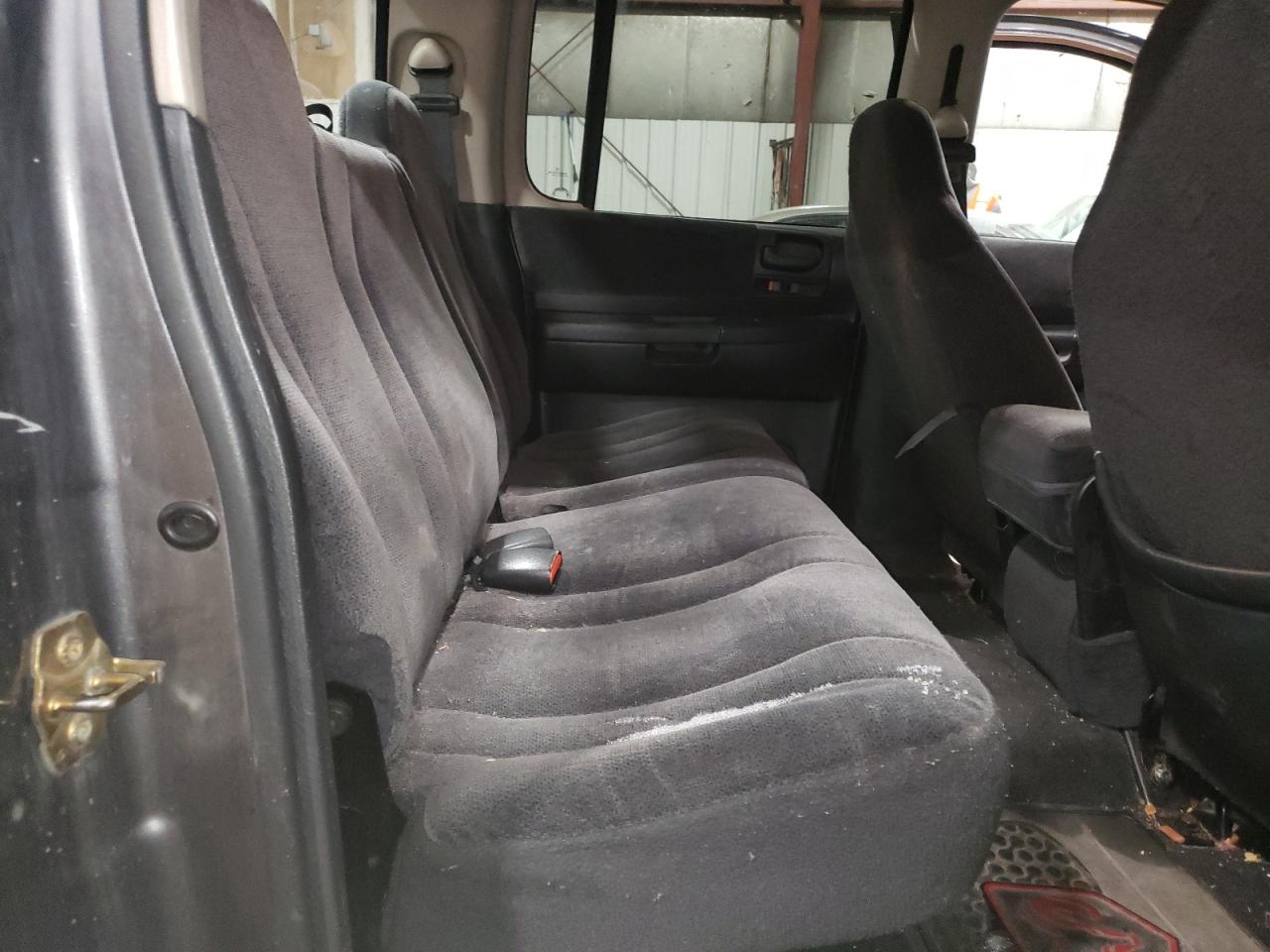 2003 Dodge Dakota VIN 1D7HG38N43S369703 Copart auction photo, rollover / all over damage thumbnail 10