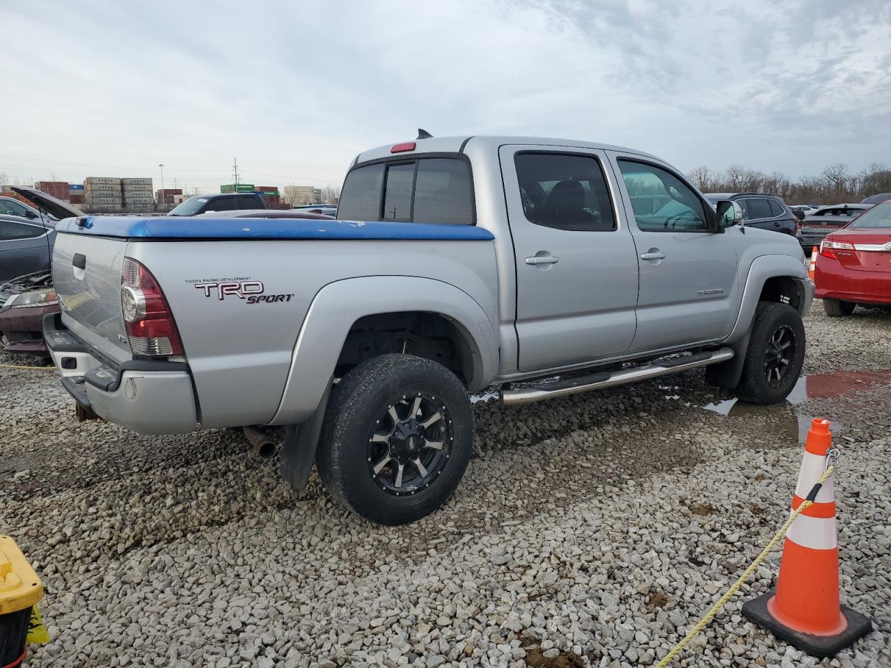 2012 Toyota Tacoma VIN 3TMLU4ENXCM101786 Copart auction photo, front end damage thumbnail 3